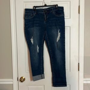 Maurice’s | mid rise | ripped Jean | size 16